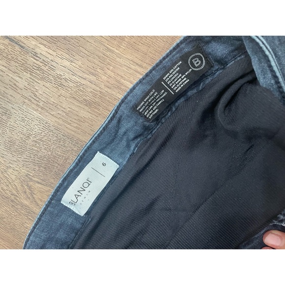 Postpartum Support Skinny Jeans - Picture 3 of 6